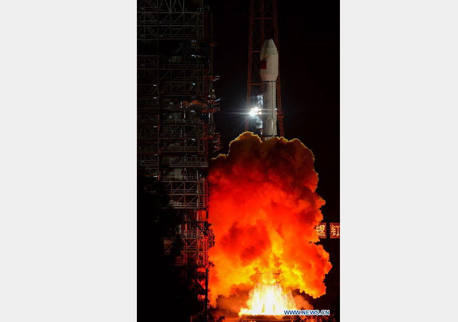 China lanza un satélite experimental de tecnología de comunicación