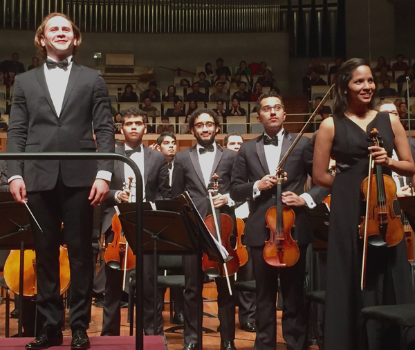 La Orquesta Sinfónica Juvenil de Venezuela es ovacionada en Pekín