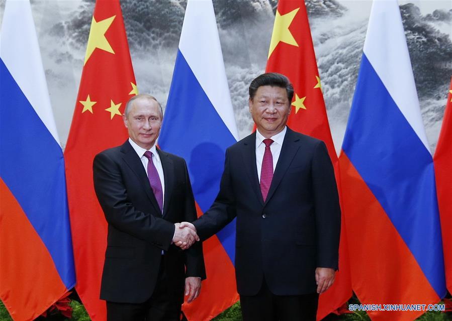 China y Rusia prometen profundizar asociación "con toda firmeza"