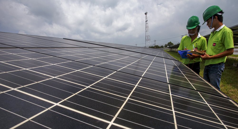 Bolivia avanza en el desarrollo de energía limpia