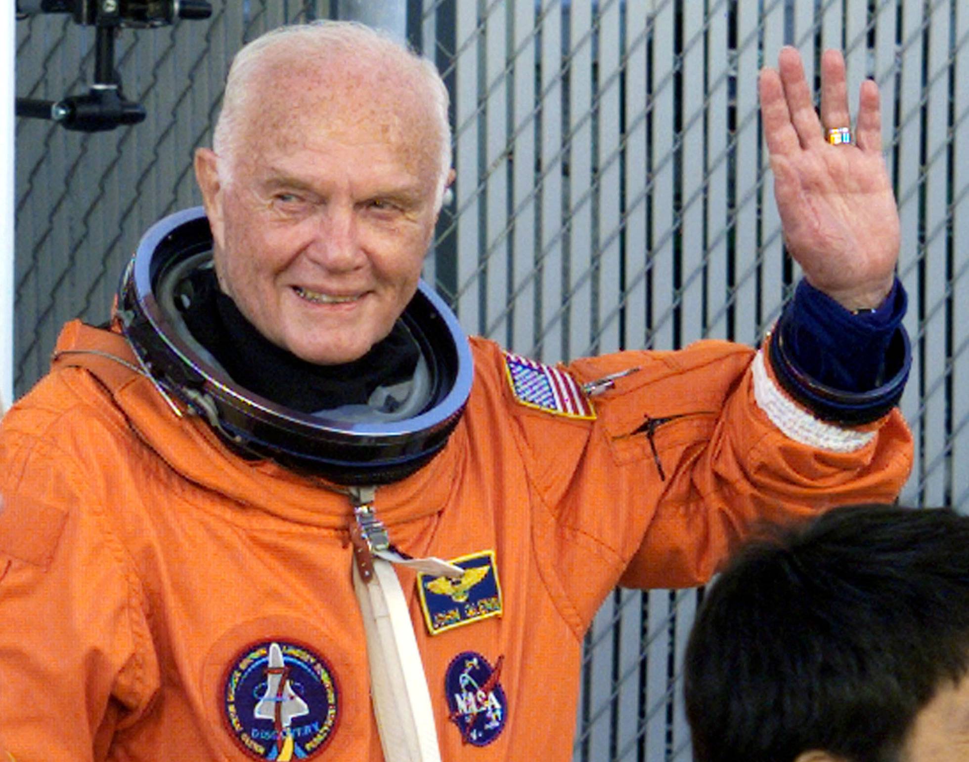 Muere John Glenn, primer astronauta estadounidense en orbitar alrededor de la Tierra