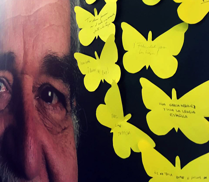 La obra del colombiano Gabriel García Márquez sigue atrayendo a millones de lectores chinos. Durante la inauguración de la exposición, sus lectores y admiradores le “enviaron” mensajes escritos en mariposas amarillas, su color favorito y primordial. (Foto: YAC)