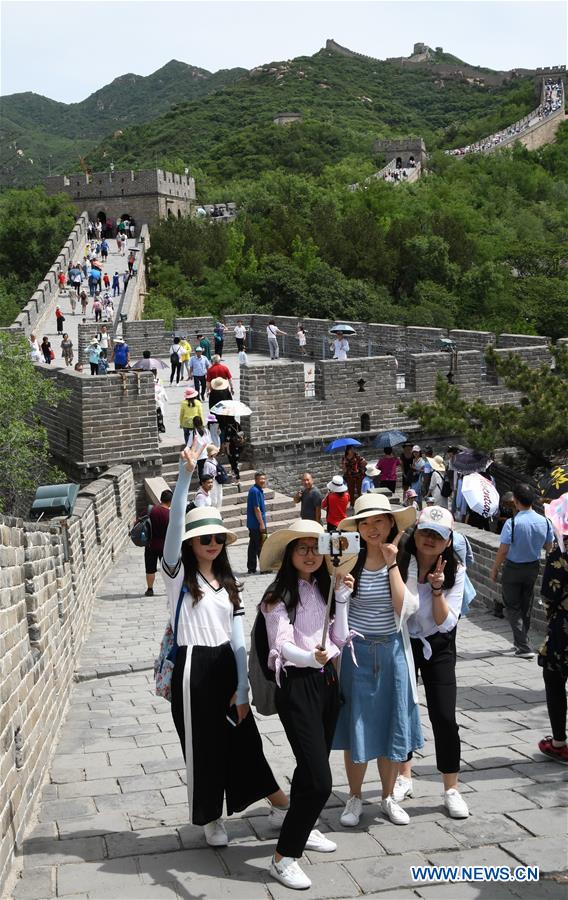 La Gran Muralla China de Badaling recibe más de 20.000 visitantes diarios