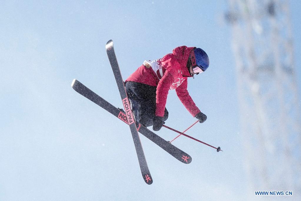 Beijing 2022: Gu Ailing gana su segundo oro para China en esquí libre halfpipe